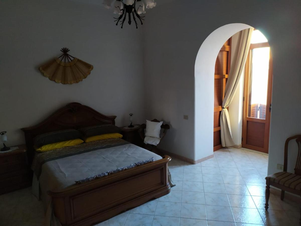Dimora Letizia -Apartment Прочида Екстер'єр фото